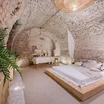 Aura Spa